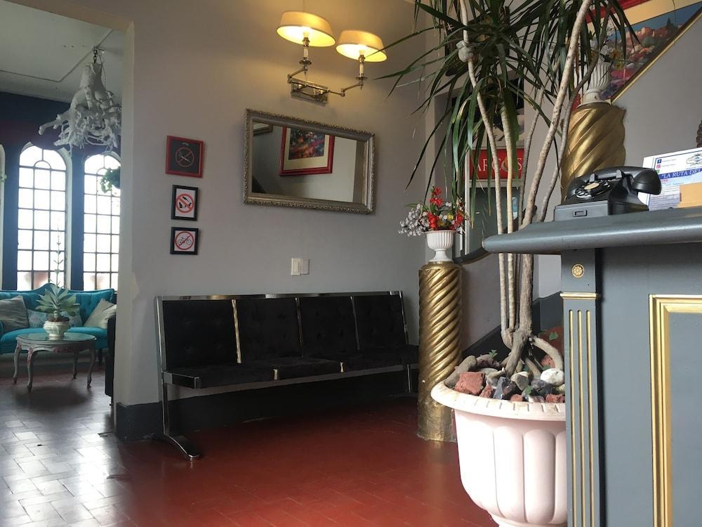 Casa Atenas Guadalajara Bagian luar foto